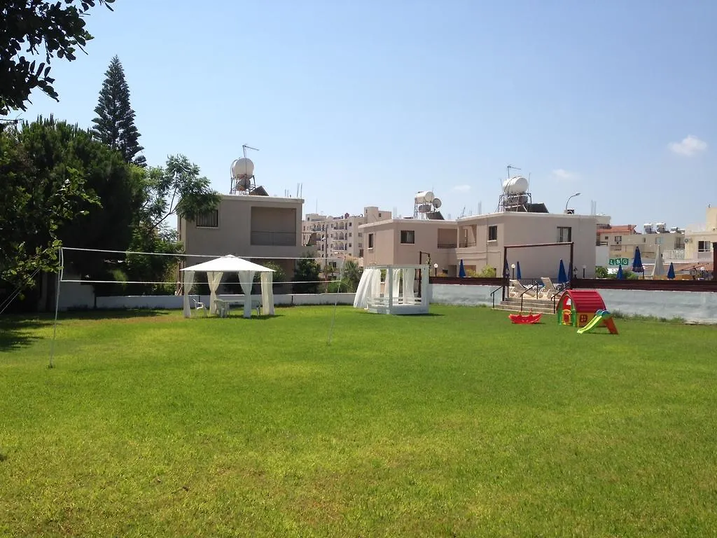 Constantaras Apartments Protaras